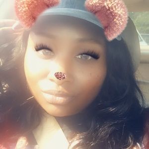 Meet your Posher, Heidi